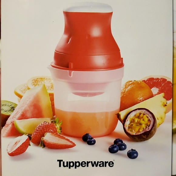 Tupperware juicer - Picture 1 of 8